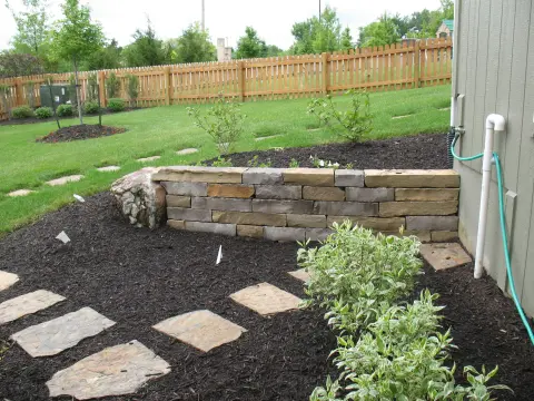 Retaining wall detail